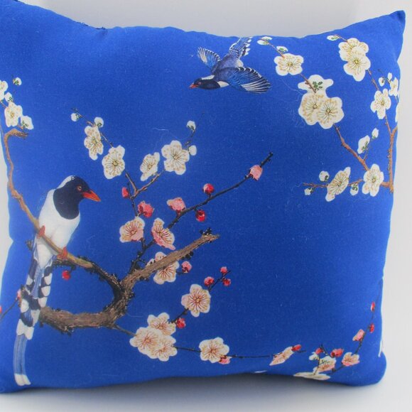 14" Deep Blue Exotic Bird Pillow. - Picture 6 of 8